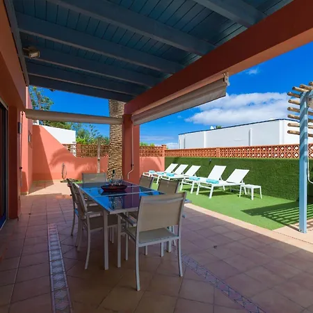Ferienhaus Mit Privatpool Fuer 6 Personen Ca 170 Qm In Corralejo, Fuerteventura Nordkueste Von Fuerteventura Κοραλέχο